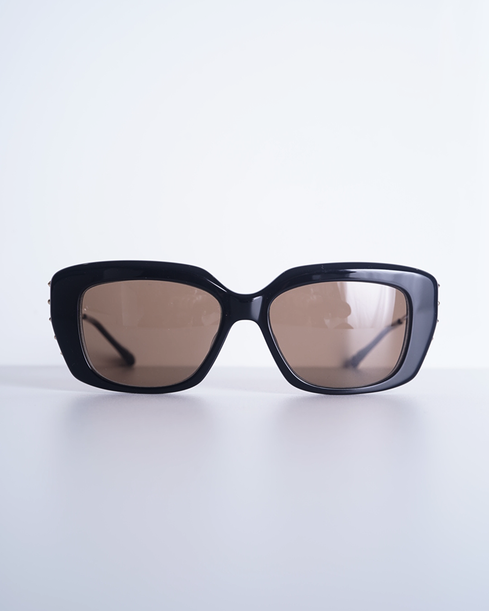 MATSUDA EYEWEAR-M2070 -SUNGLASSES--Amanojak. MATSUDA EYEWEAR-M2070 -SUNGLASSES--Amanojak.