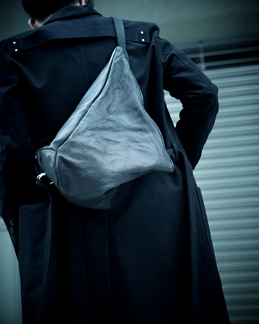至極のレザーバッグが <br>ウィンタースタイルのキー🗝