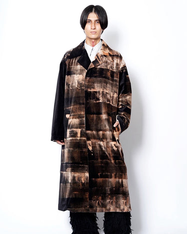 【TAAKK】<br>HAND-BLEACHED VELVET COAT