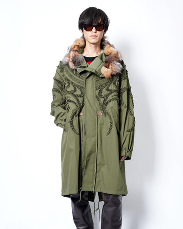 【TAAKK】<br>EMBROIDERY FISHTAIL PARKA