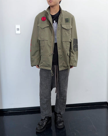 27SS予約受付中<br>【JUNYA WATANABE MAN】<br>"Pink Floyd" MULTI PATCH FIELD JACKET