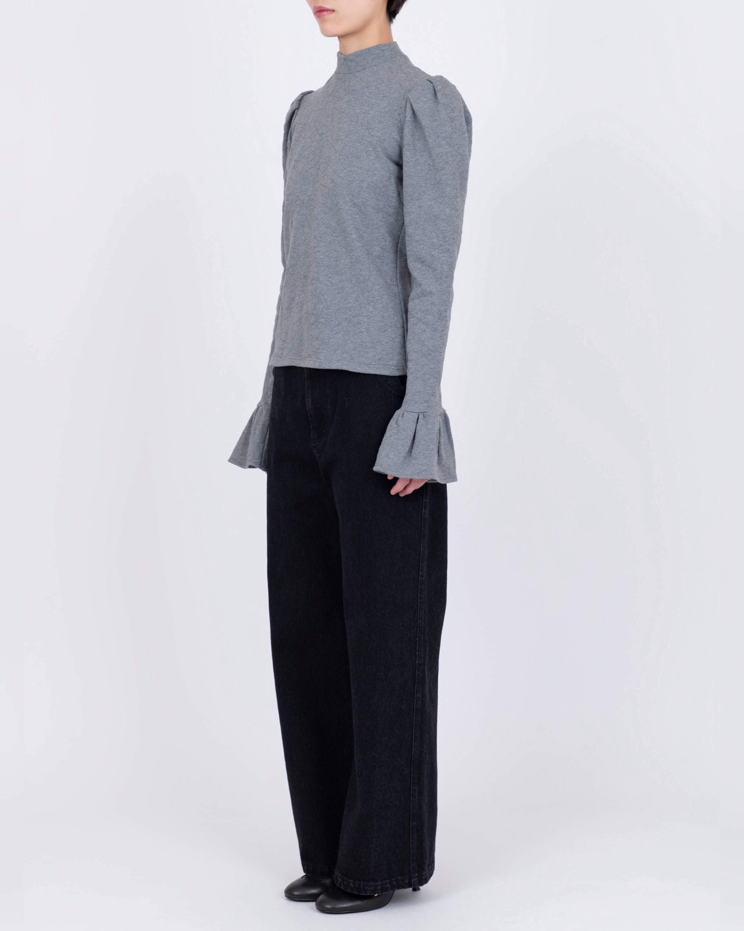 VIVIANO】Matelasse Jersey Top -Amanojak.