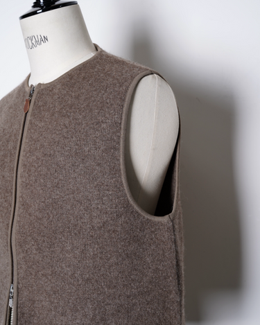 walenode(ウェルノード) INNOCENT YAK ZIP UP VEST -Amanojak. walenode(ウェルノード) INNOCENT YAK ZIP UP VEST -Amanojak.