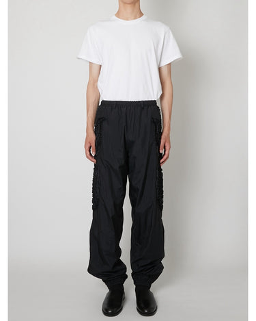 27SS予約受付中<br>【TAAKK】<br>SCULPTURAL Embroidered Windbreaker Pants