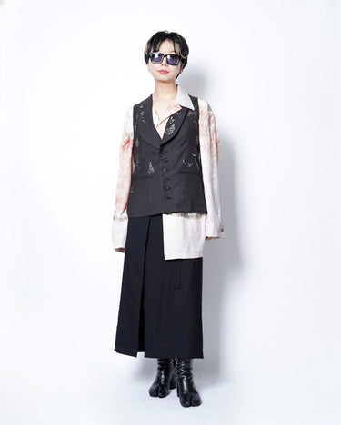 8.8(sat) 0:00 Launch<br>【ANTHEM A】<br>SILKY WOOL EMBROIDERY VEST