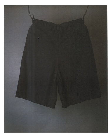 受注生産アイテム<br>期間限定受注受付中(7月31日～8月2日まで)<br>【kiminori morishita】<br>Silk Cotton Twill Garment-Dyed Shorts
