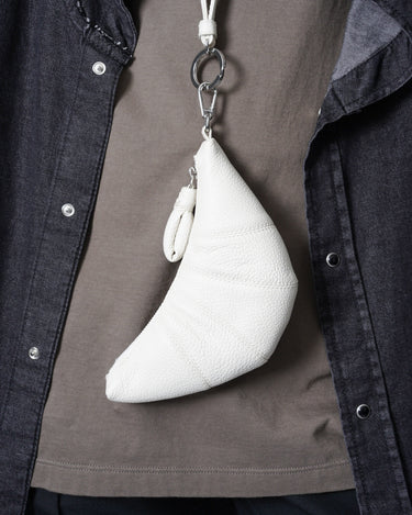 【LEMAIRE】<br>CROISSANT<br>COIN PURSE NECKLACE<br>-SOFT GRAINED LEATHER-
