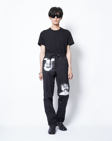 【TAKAHIROMIYASHITA The Soloist.】<br>side tape adjustable length plain front pant.
