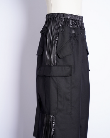 JUNYA WATANABE】SERGE×SATIN CARGO PANTS-Amanojak. JUNYA WATANABE】SERGE×SATIN CARGO PANTS-Amanojak.