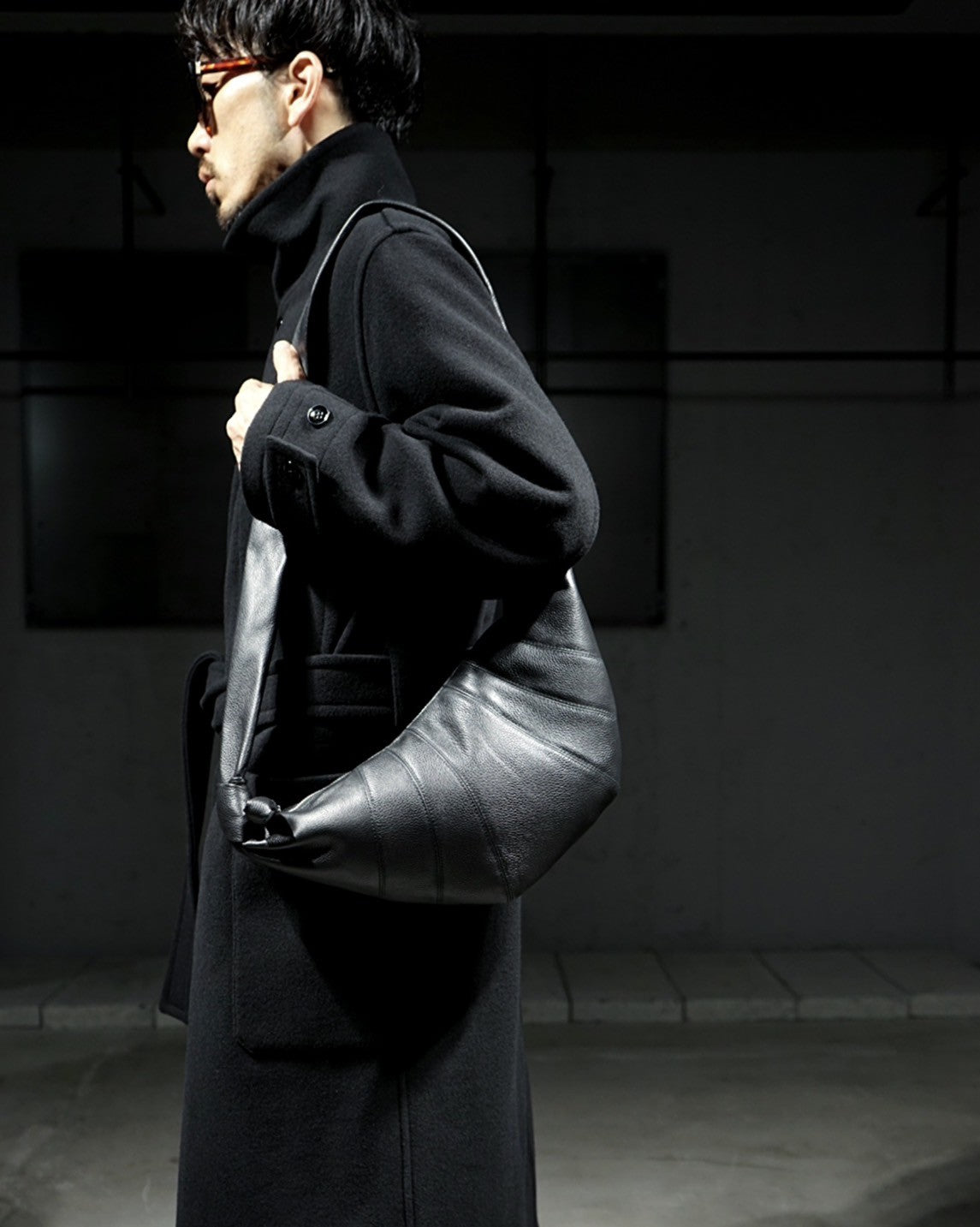 LEMAIRE Croissant Bag ブラック ミディアムサイズ クロワッサン LEMAIRE Croissant Bag ブラック ミディアムサイズ クロワッサン