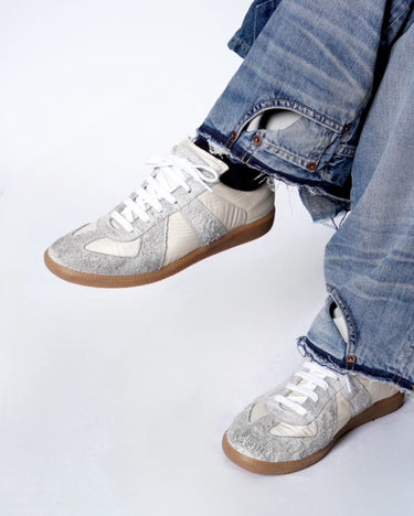 [Maison Margiela 22]<br>DIRTY GERMAN TRAINER