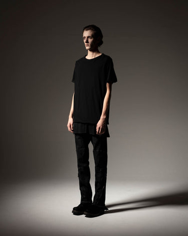 受注生産アイテム<br>期間限定受注受付中(9/11～9/13まで)<br>【prasthana】<br>modular leg denim pants (刷毛塗布coated)
