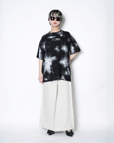 【MM6】<br>PAINTED LOGO TEE (UNISEX)