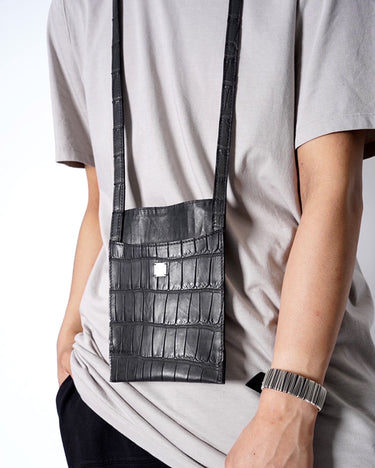 【GUIDI】<br>-PKT1-<br>ALLIGATOR PASSPORT BAG
