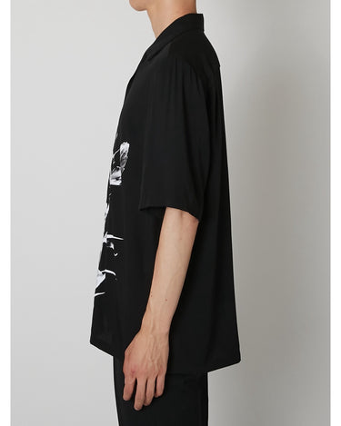 27SS予約受付中<br>【TAAKK】<br>FROWER PRINT Open-Collar Shirt