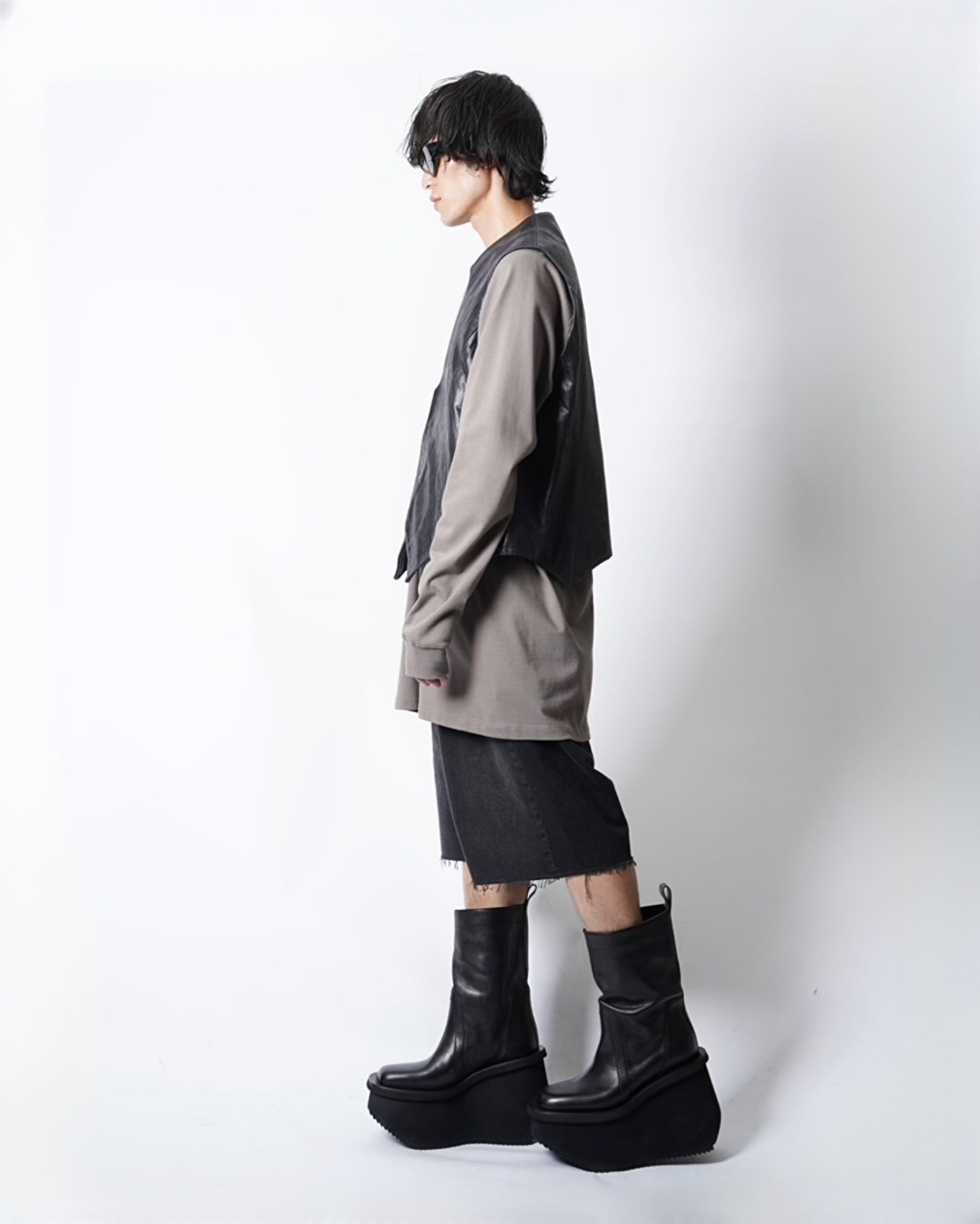 MASU(エムエーエスユー)-BAT LEATHER VEST -Amanojak.