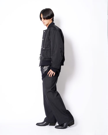 【kolor】<br>TOGGLE&HOOK BUTTON BOMBER JACKET