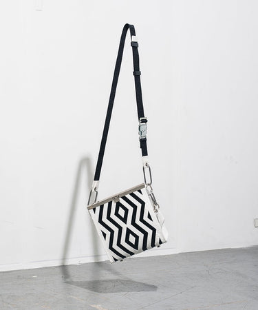 [in・stru(men-tal).]<br>DENIM BAGGY PANTS