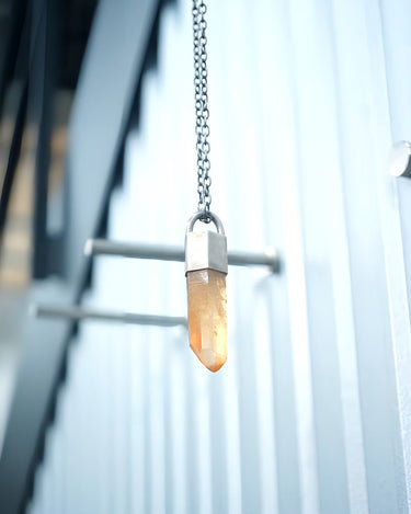 [PARTS OF FOUR]<br>Talisman Necklace<br>Iron Quartz, Da IRQ