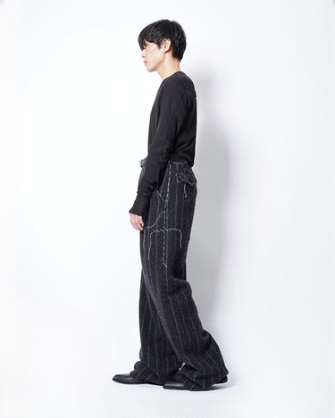 26AW予約受付中<br>【kolor】<br>STITCH WORK FELTED WOOL TROUSER