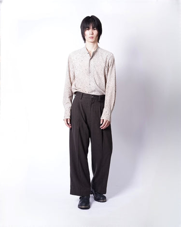 【ZIGGY CHEN】<br>PLEATED STRAIGHT-LEG TROUSERS