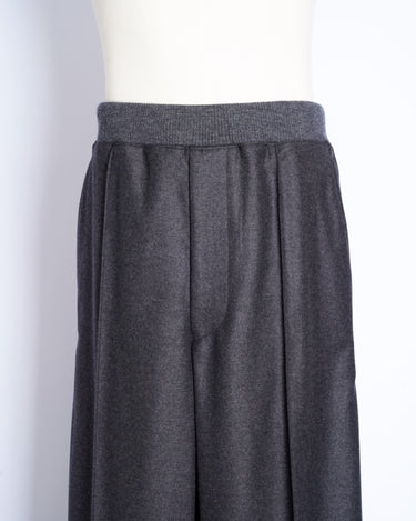 イベント期間限定アイテム<br>(10月10日～18日まで)<br>【OVERCOAT】<br>WIDE TROUSER WITH RIBBED WAISTBAND