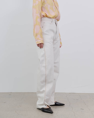 イベント期間限定アイテム<br>(9月19日～27日まで)<br>【ANTHEM A】<br>TWIST LINE WASHED STRAIGHT DENIM