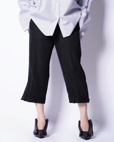 【INSCRIRE】<br>Wool Gabardine Half Pants