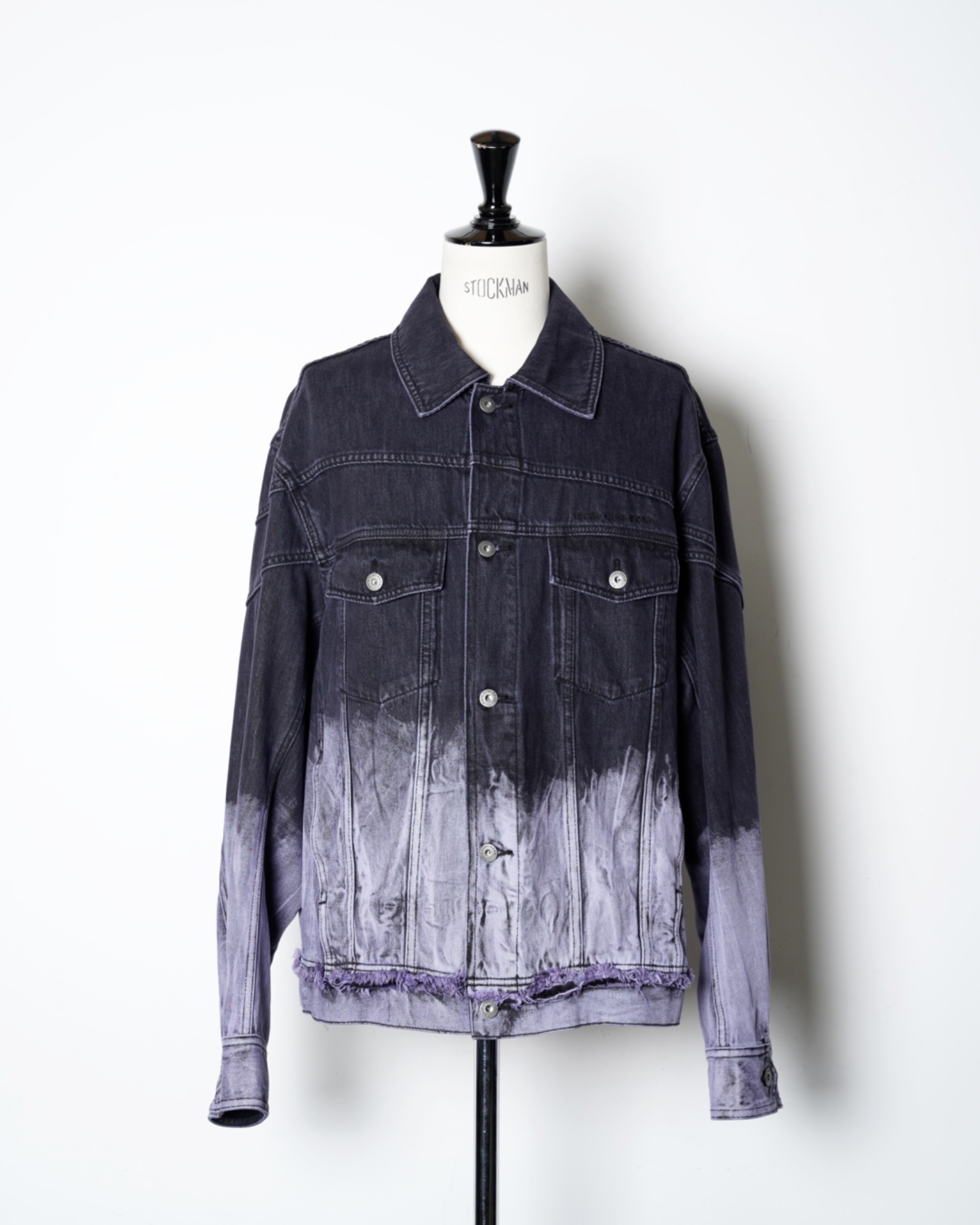 Feng Chen Wang】DECONSTRUCTED TIE DYE DENIM JACKET-Amanojak. Feng Chen Wang】DECONSTRUCTED TIE DYE DENIM JACKET-Amanojak.