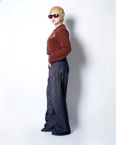【VIVIANO】<br>Rose Hand Broderie Polo Cardigan with COLLAR