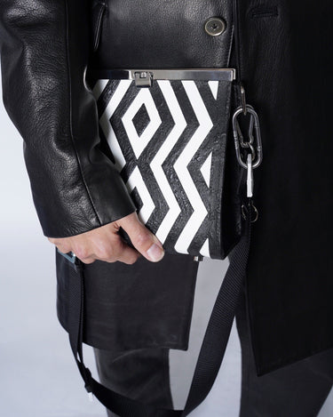 [in・stru(men-tal).]<br>DENIM BAGGY PANTS