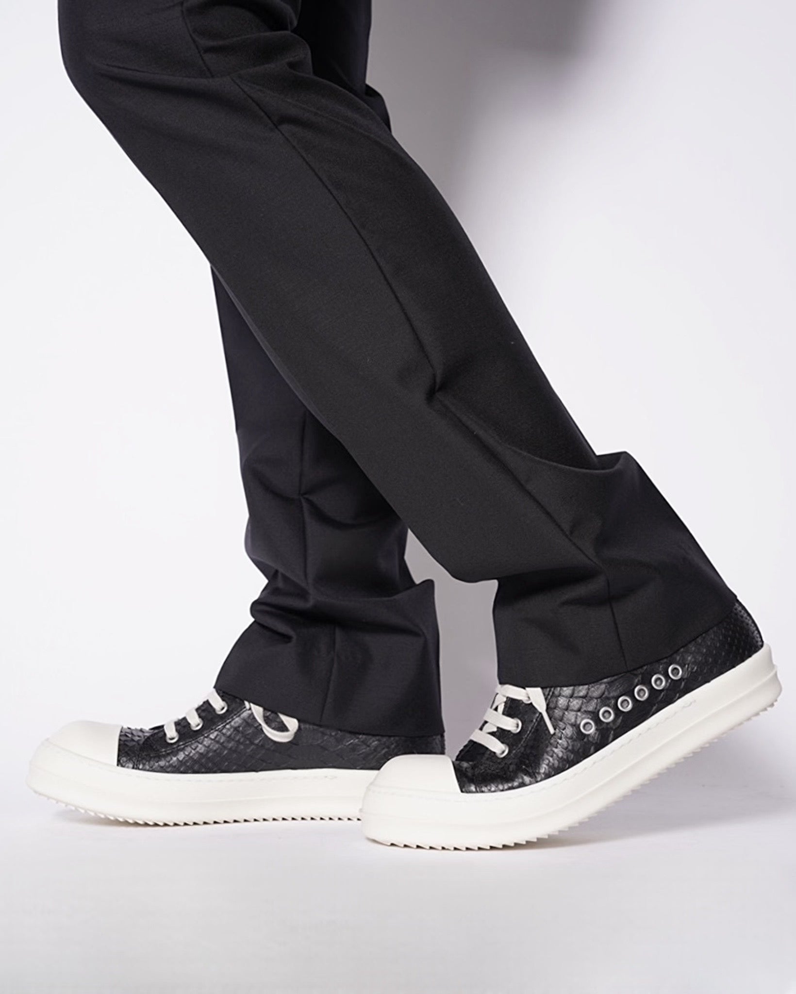 RICK OWENS(リックオウエンス)-EXTREME LOW SNEAKS -LPY- -Amanojak. RICK OWENS(リックオウエンス)-EXTREME LOW SNEAKS -LPY- -Amanojak.