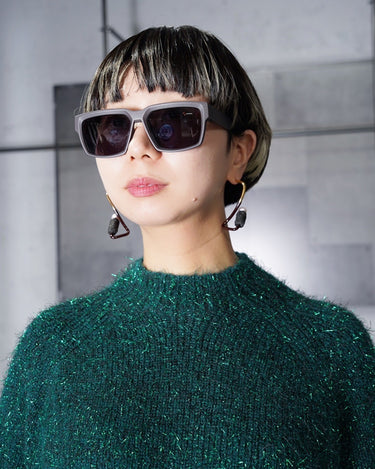 [TOGA Archives]<br>METAL STONE PIERCED EARRINGS