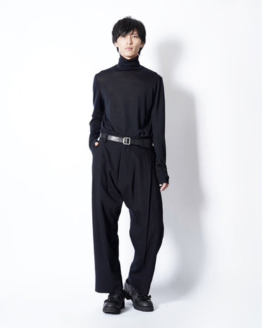 【ZIGGY CHEN】<br>DROP-CROTCH TAPERED TROUSERS