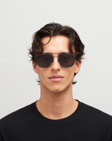 -Alate delivery- [Mykita]<br> Ferlo