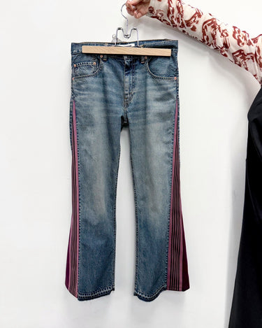 27SS予約受付中<br>【JUNYA WATANABE】<br>× Needles SIDE LINE DENIM PANTS (UNISEX)