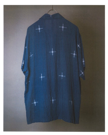 受注生産アイテム<br>期間限定受注受付中(7月31日～8月2日まで)<br>【kiminori morishita】<br>Palm Tree Hand-Embroidered Jamdani Shirt