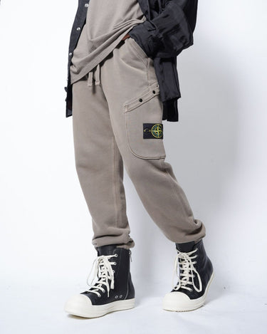 【STONE ISLAND】 <br>ORGANIC COTTON CARGO RIB PANTS (811561141)