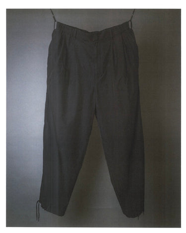 受注生産アイテム<br>期間限定受注受付中(7月31日～8月2日まで)<br>【kiminori morishita】<br>Silk Cotton Twill Garment-Dyed Pants