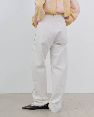 イベント期間限定アイテム<br>(9月19日～27日まで)<br>【ANTHEM A】<br>TWIST LINE WASHED STRAIGHT DENIM