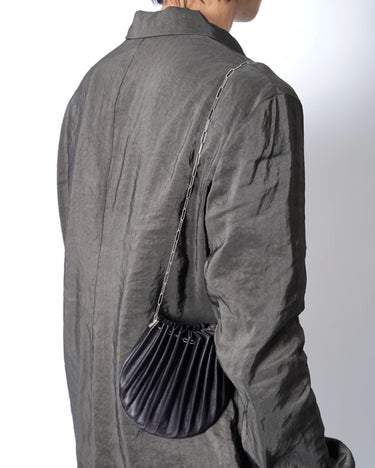 【m.a+】<br>EXTRA SMALL SHELL BAG W/CHAIN