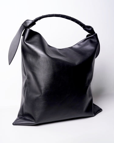 【TOGA ARCHIVES】<br>Leather ribbon bag big (UNISEX)