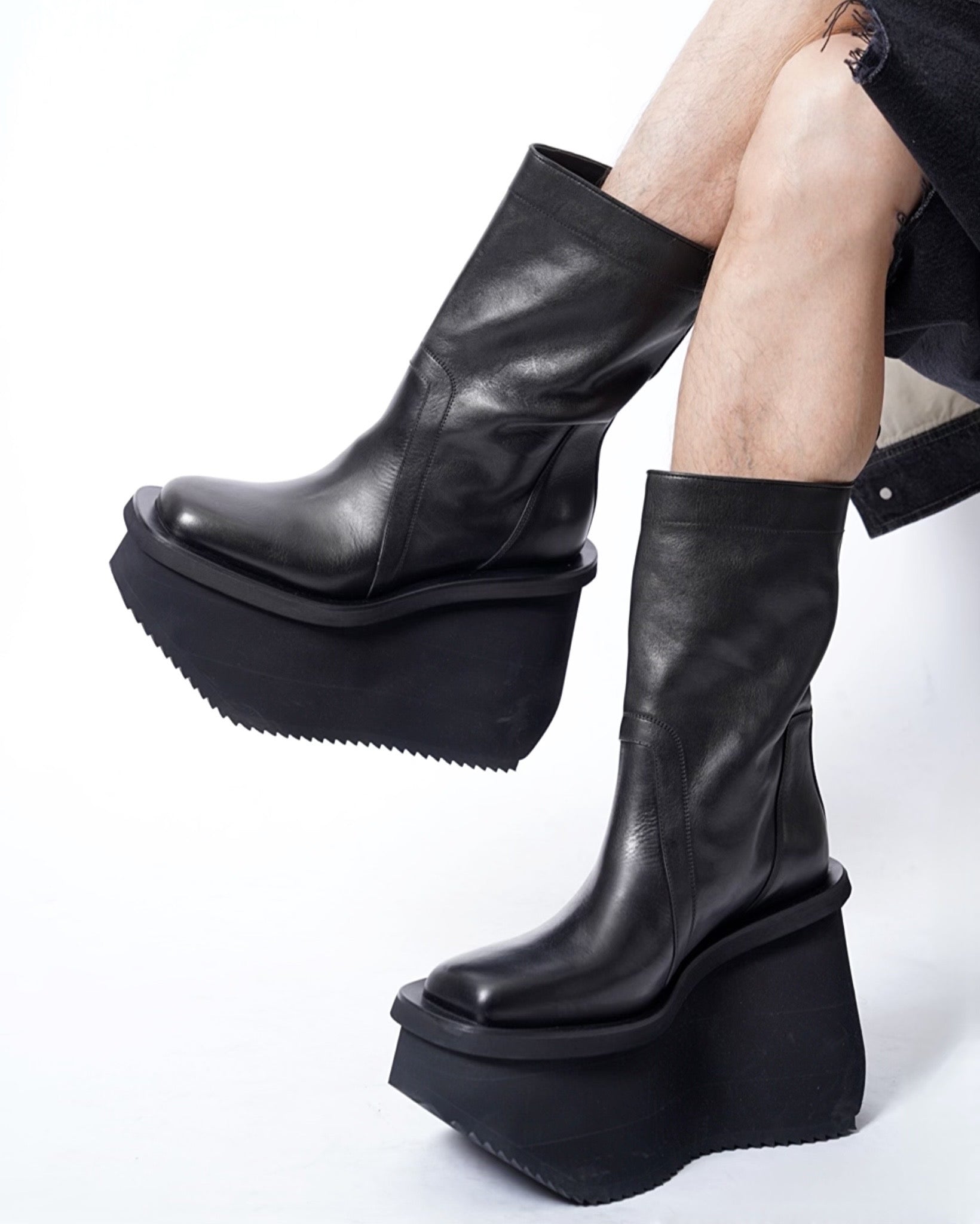 Shoes – Amanojak.