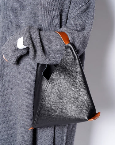 【Hender Scheme】<br>TRIANGLE BAG