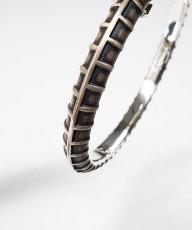 [in・stru(men-tal).]<br>DENIM BAGGY PANTS