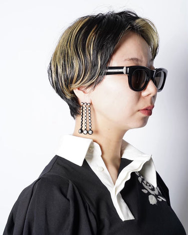 【MARNI】<br> 3ライン<br>クリスタルピアス