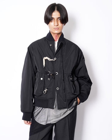 【kolor】<br>TOGGLE&HOOK BUTTON BOMBER JACKET