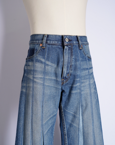JUNYA WATANABE MAN】PLEATS FLARE DENIM PANTS -Amanojak. JUNYA WATANABE MAN】PLEATS FLARE DENIM PANTS -Amanojak.