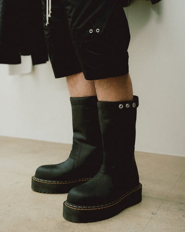 一部サイズ予約受付中<br>【RICK OWENS】<br>×Dr. Martens QUAD SOLE PULL ON BOOT