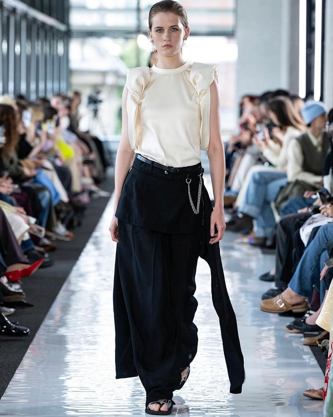 TOGA ARCHIVES】Leather belt - Amanojak.